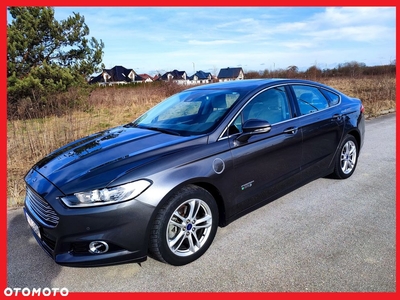 Ford Mondeo 2.0 Ti-VCT Hybrid Titanium