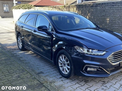 Ford Mondeo Turnier 2.0 Ti-VCT Hybrid Titanium