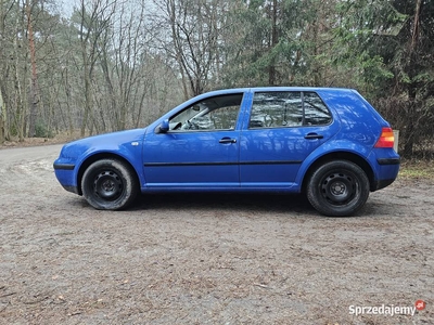 Golf 2.0 2003r zadbany