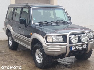 Hyundai Galloper LWB7 3.0 V6