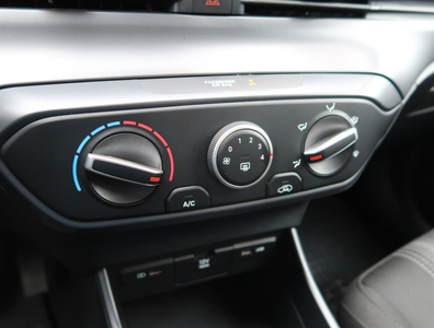 Hyundai i20 2022 1.2 MPI 25075km ABS klimatyzacja manualna