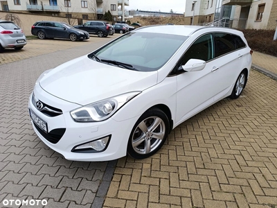 Hyundai i40 i40cw 1.7 CRDi blue Style