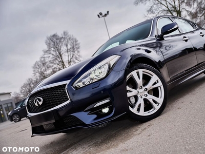 Infiniti Q70 2.2d Premium Executive