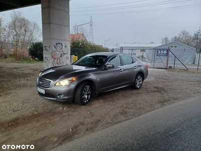 Infiniti Q70 3.7 S Premium