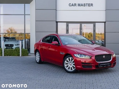 Jaguar XE 2.0 D AWD Prestige