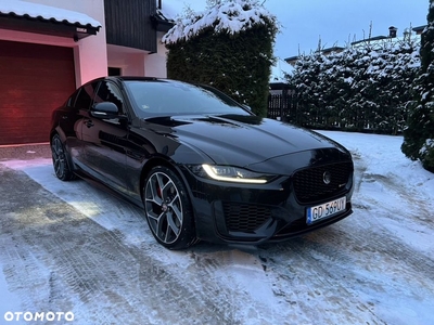 Jaguar XE 2.0 P300 AWD R-Dynamic SE