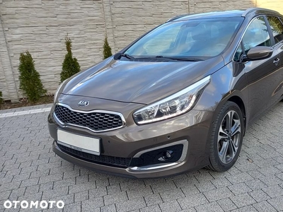 Kia Ceed 1.6 GDI ISG SW Platinum Edition