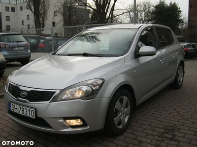 Kia Ceed Cee'd 1.4 Comfort +