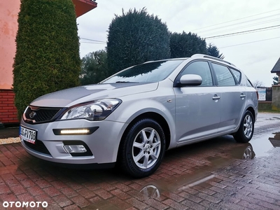 Kia Ceed Cee'd 1.4 Comfort +