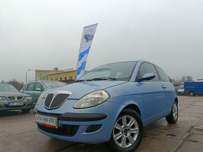 Lancia Ypsilon