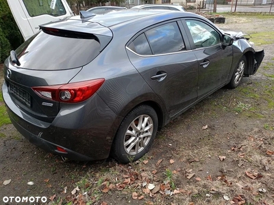 Mazda 3 SKYACTIV-G 120 Center-Line