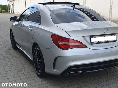 Mercedes-Benz CLA 200 AMG Line