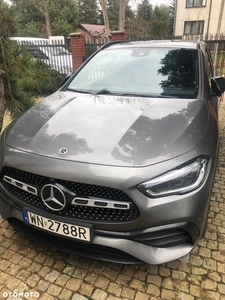 Mercedes-Benz GLA 180 d AMG Line