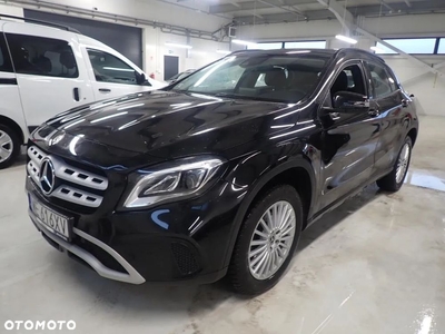 Mercedes-Benz GLA 200 7G-DCT