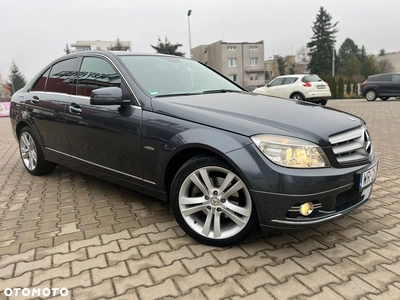 Mercedes-Benz Klasa C 180 BlueEFFICIENCY 7G-TRONIC Avantgarde