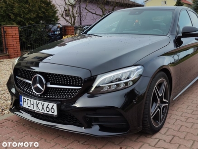 Mercedes-Benz Klasa C 200 d T 9G-TRONIC AMG Line