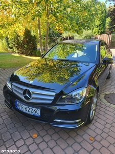 Mercedes-Benz Klasa C 220 CDI DPF Automatik BlueEFFICIENCY Avantgarde