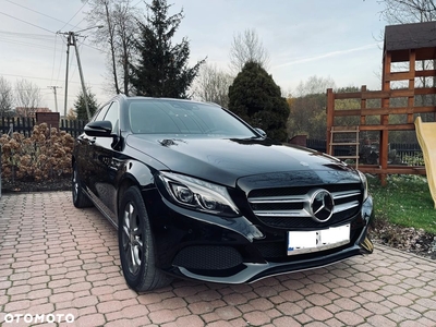 Mercedes-Benz Klasa C 250 (BlueTEC) d 4Matic T 7G-TRONIC Avantgarde