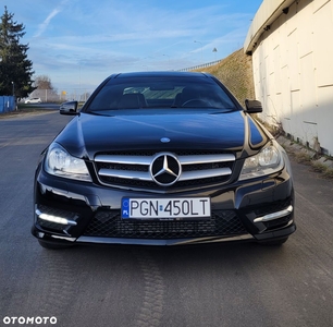 Mercedes-Benz Klasa C 250 CGI BlueEff Sport