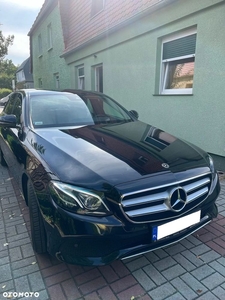 Mercedes-Benz Klasa E 220 d 4-Matic 9G-TRONIC