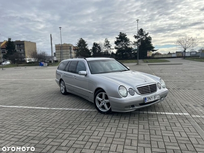 Mercedes-Benz Klasa E 270 T CDI Avantgarde