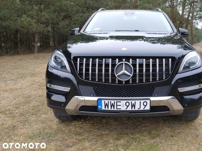 Mercedes-Benz ML 350 4MATIC (BlueEFFICIENCY) 7G-TRONIC