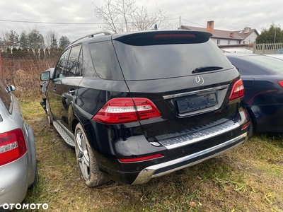 Mercedes-Benz ML 350 BlueTEC 4MATIC 7G-TRONIC