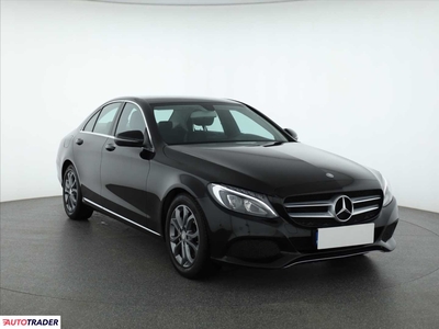 Mercedes C-klasa 2.0 241 KM 2016r. (Piaseczno)