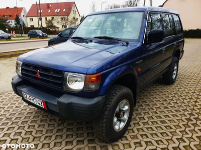 Mitsubishi Pajero Sport 2.5 TD GLS