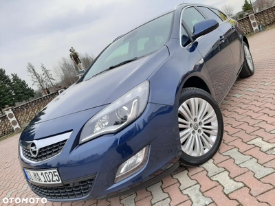 Opel Astra 1.4 Turbo Cosmo