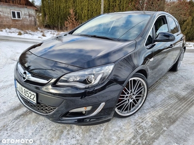 Opel Astra 1.4 Turbo Design Edition