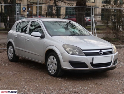 Opel Astra 1.6 103 KM 2006r. (Piaseczno)