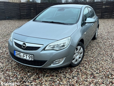 Opel Astra 1.6 150 Jahre