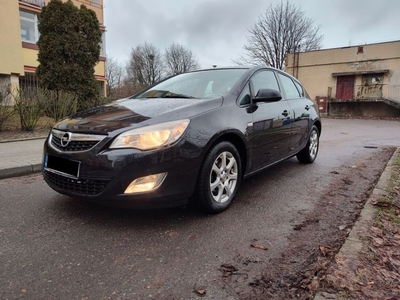 Opel Astra 1,6 benzyna Serwis Zamiana