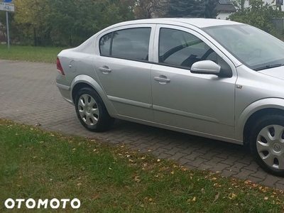 Opel Astra 1.6 Edition