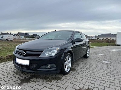 Opel Astra III GTC 1.9 CDTI Sport