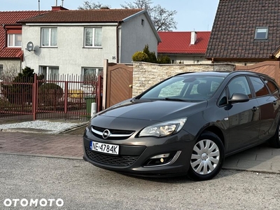 Opel Astra IV 1.4 T Cosmo