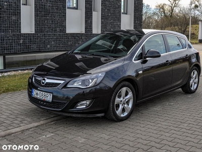 Opel Astra IV 1.6 T Business
