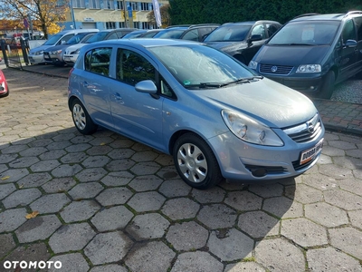 Opel Corsa 1.2 16V Cosmo