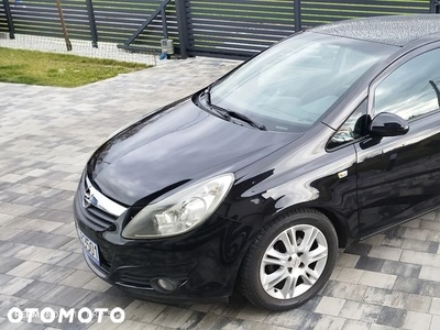 Opel Corsa 1.4 16V Cosmo