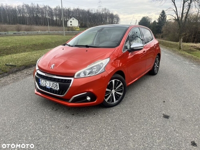 Peugeot 208 PureTech 110 Stop & Start Signature