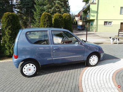 Piękny fiat 600 wersja limitowana