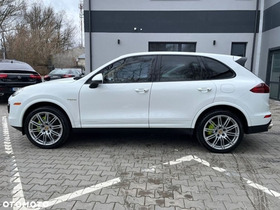 Porsche Cayenne S e-Hybrid Platinum Edition