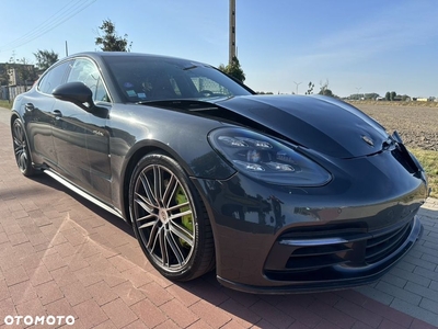 Porsche Panamera 4 E-Hybrid 10 Years Edition