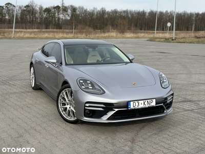 Porsche Panamera 4S Executive