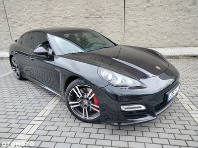 Porsche Panamera Turbo PDK