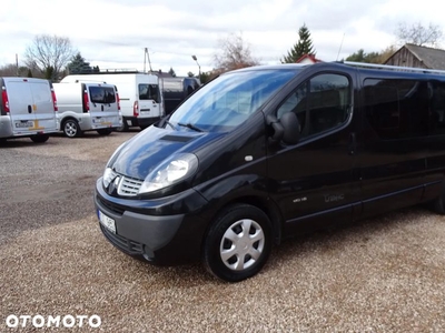 Renault Trafic 2.0 dCi 115 FAP Passenger Black Edition