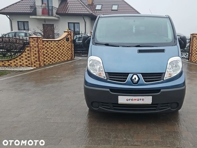 Renault Trafic 2.5 dCi 150 FAP Combi L2H1