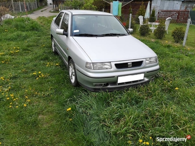 seat toledo lift 1.6 b