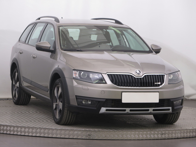 Skoda Octavia Scout 2016 2.0 TDI Kombi